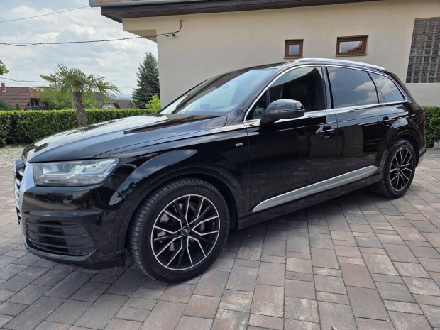 AUDI Q7 3.0 V6 TDI quattro Tiptronic ic [7 szem...